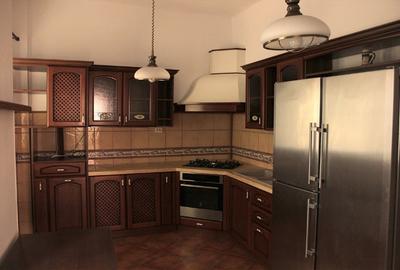 Apartament  de inchiriat - 4