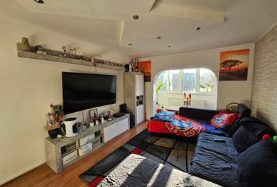 Apartament 4 camere, 2 băi, 2 balcoane, et. 2/4, Timișoara, Calea Torontalului - 3