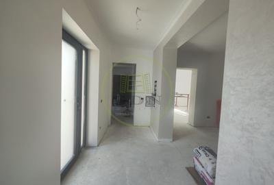 Casă individuală cu 4 camere cu Canalizare în Podari - 1