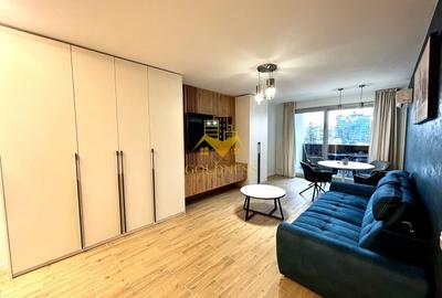 Apartament cu 2 camere semidecomandat, mobilat în Mărăști