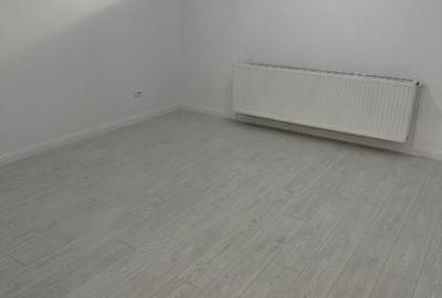 Apartament cu 3 camere decomandat în Crângași - 4