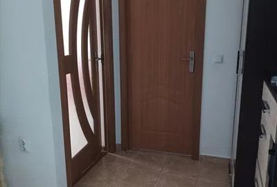 Apartament 2 cam. decomandat, et. 2, Str. Principala, CUG - 8