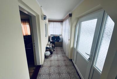 Casă individuală cu 3 camere cu Canalizare în Central - 8