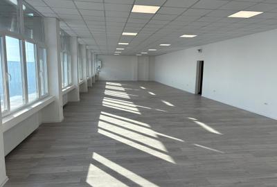 Spatiu de birou 200mp , et 9/10 dotat cu lift , langa metroul Dimitrie Leonida - 2