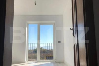 Casă cu 4 camere cu Canalizare în Sânpetru - 2