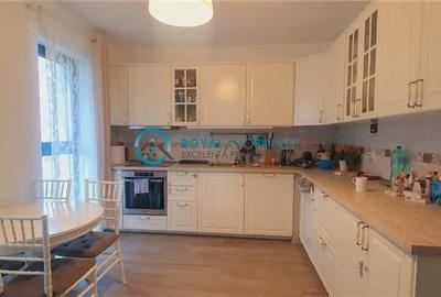 Royal Imobiliare-Apartament 4 camere-zona Albert - 18