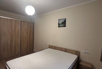 Apartament cu 3 camere semidecomandat, mobilat în Florești - 6
