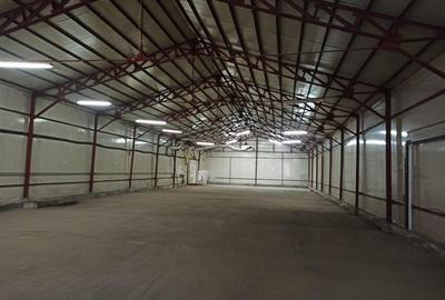 Spațiu industrial, de 450 mp, în Central - 4