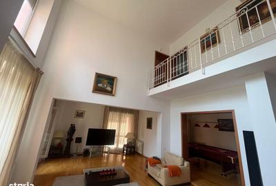 Casă cu 4 camere în Central - 6