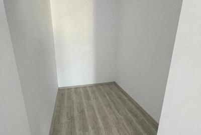 Apartament cu 3 camere decomandat în Central - 1