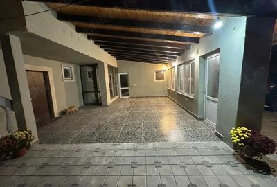 Am camere de inchiriat intr-o vila sector 5 - 10