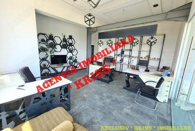 Spațiu comercial, de 520 mp, în Central - 5