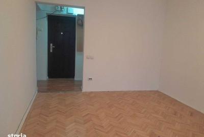 Apartament cu 3 camere decomandat în Valea Rosie - 2