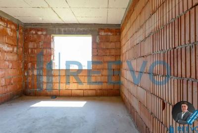 Casă cu 3 camere cu Teren 400 Mp în Hemeiuș - 2