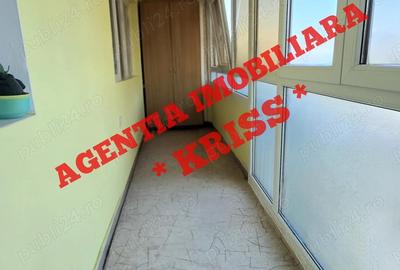 Apartament cu 4 camere decomandat în Central - 11