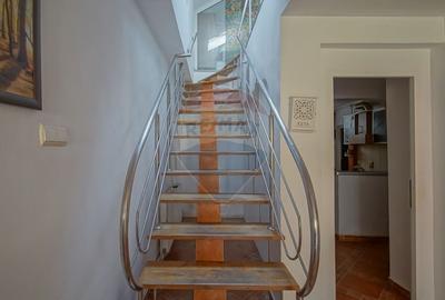 Casă cu 4 camere cu Teren 108 Mp în Schei - 13