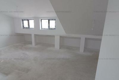 Vila P + 1 + M - 5 Camere - 160 mp utili - teren 202 mp - 18