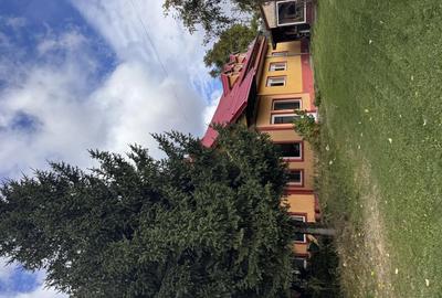 Vand casa de vacanta Fundata Brasov - 1