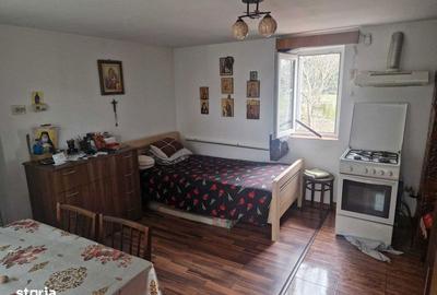 Casă cu 4 camere cu Teren 140 Mp în Blejoi - 6