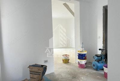 Casă cu 4 camere cu Teren 220 Mp în Giarmata - 3