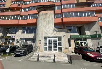 Spațiu comercial, de 80 mp, în Central - 1