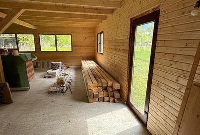 Casă cu 4 camere cu Teren 421 Mp în Voineasa - 5