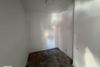 Spațiu comercial, de 27 mp, în Central - 2