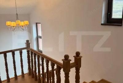 Casă cu Teren 3000 Mp în Central - 9