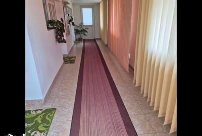 Casă cu 8 camere cu Teren 2529 Mp în Bolintin-Deal - 2