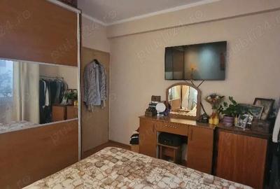 Apartament cu 3 camere decomandat în Tolstoi - 7