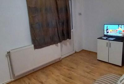 Garsonieră semidecomandată în Școlilor - 16