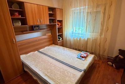 Apartament cu 3 camere semidecomandat în Central - 8