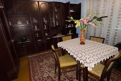 Casă cu 4 camere cu Teren 1656 Mp în Iecea Mică - 3