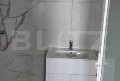 Spațiu comercial, de 2,351 mp, în Central - 7