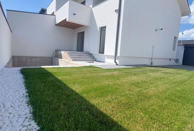 Casă cu 4 camere în Cetate - 4