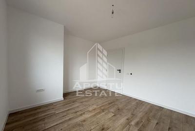 Casă cu 4 camere cu Teren 350 Mp în Moșnița Nouă - 13