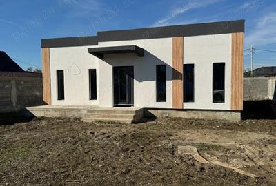 OCAZIE ! Casa de vanzare in ?imian ! - 3