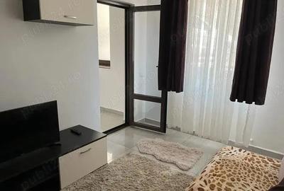 2 Camere Pacurari - Petru Poni