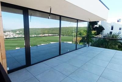 Casa noua ultra moderna, in  Europa, strada linistita, cu panorama ! - 3