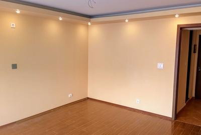 Apartament cu 2 camere decomandat în Central - 4