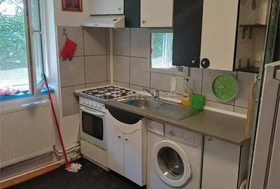 Garsonieră decomandată în Astra