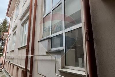 Casă cu 6 camere cu Teren 294 Mp în Gării - 6