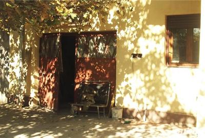 Casă cu 6 camere cu Teren 639 Mp în Cornetu - 2