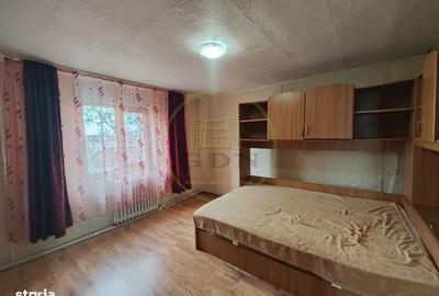 Casă cu 4 camere în Central - 9