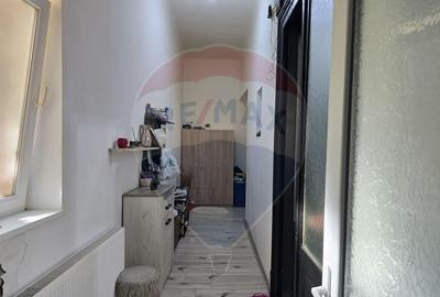 Apartament cu 3 camere decomandat în Central - 17