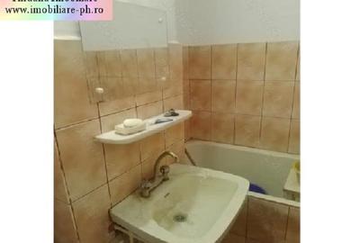 Apartament 3 camere de vanzare : Nord - (Cameliei) - 5