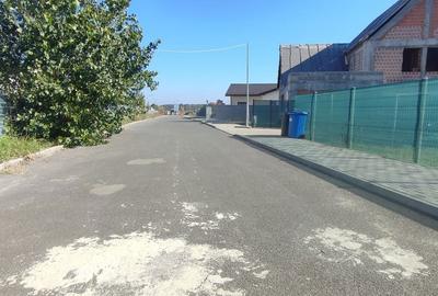 Teren de 733 mp, în Corbeanca