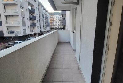 Aparatorii Patriei-3 cam,decomandat,et. 1,supr. 90 mp. loc parcare,an 2017 - 2