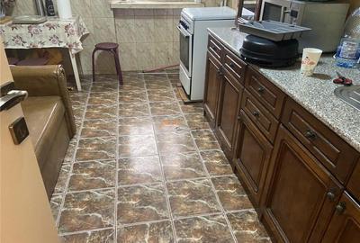 Apartament 2 camere , zona centrala - Scoala nr 10,etaj 2/8 - 2