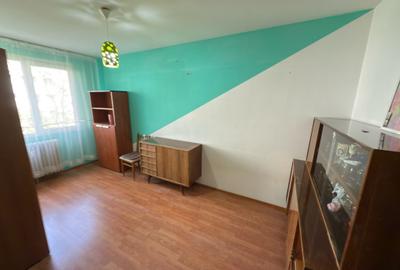 Apartament 4 camere, etajul 1, doua bai, boxa in acte, Ozana, Fetesti, nr. 5 - 9